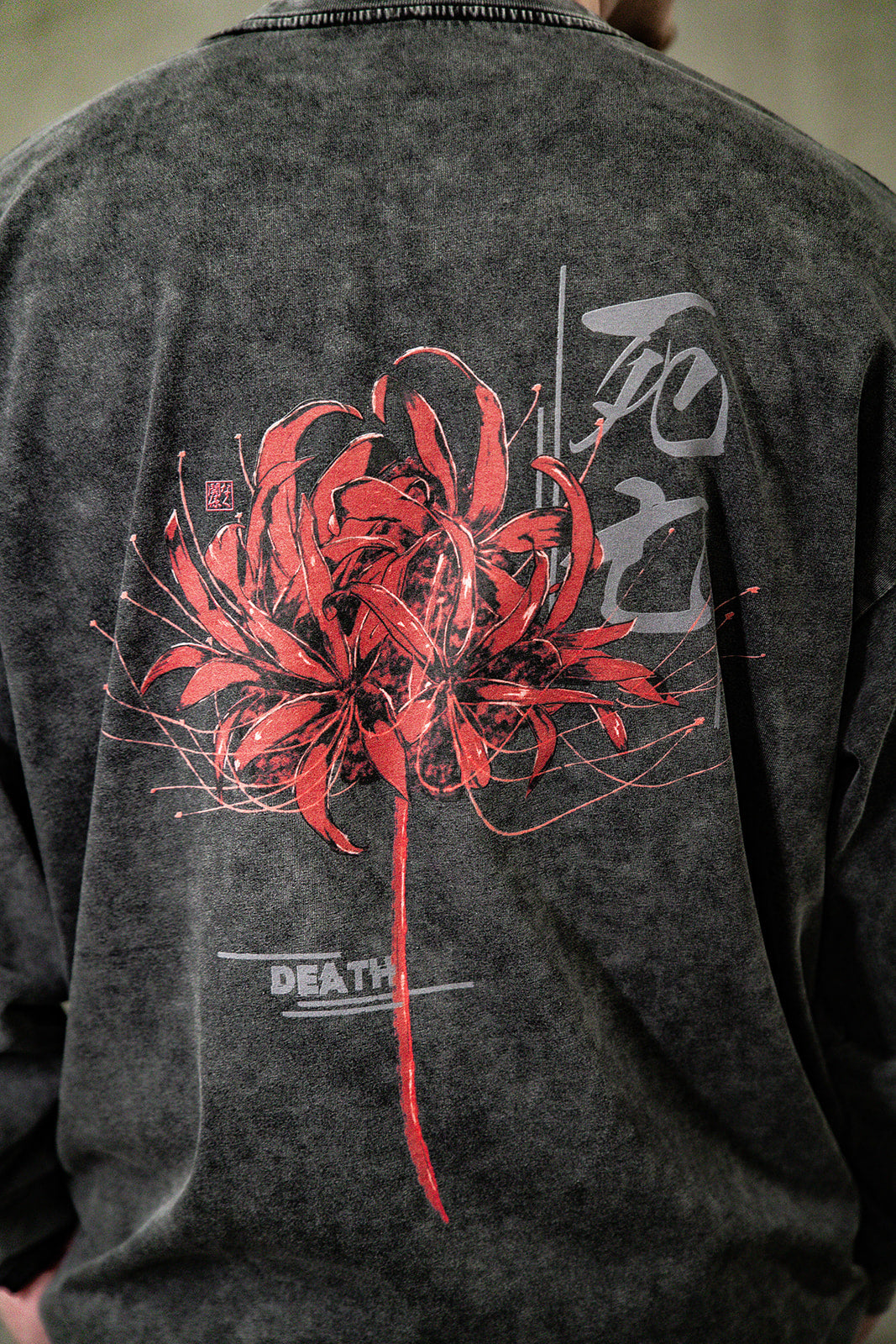 Death Lily Vintage Long-Sleeve